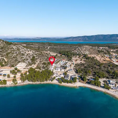 Monika - Buqez וילה