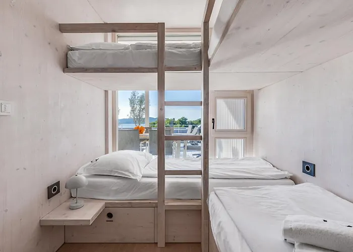 Monika - Buqez Villa